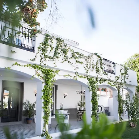 Casabela * Pinos del Valle